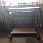 Verrijdbaar PC meubel, Ophalen, Zo goed als nieuw