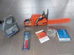 Husqvarna 555 Benzine Kettingzaag – 4,2PK – 38CM ZGAN!!, Tuin en Terras, Hand-tuingereedschap, Ophalen of Verzenden, Zo goed als nieuw