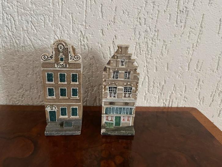 Twee miniatuur Grachtenpandjes, Antiek en Kunst, Kunst | Beelden en Houtsnijwerken, Ophalen of Verzenden