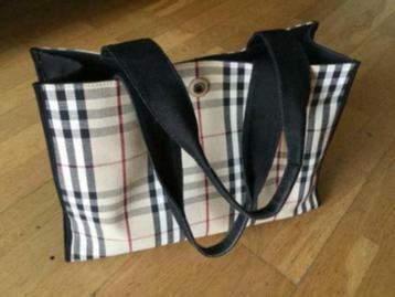 Burberry damestas shopper draagtas handtas schoudertas beige beschikbaar voor biedingen