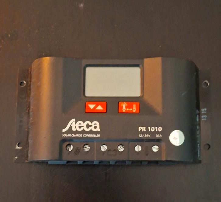 Steca PR 1010 Solar Charge Controller, Hobby en Vrije tijd, Elektronica-componenten, Gebruikt, Ophalen