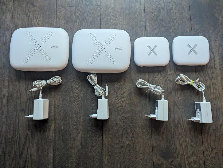 Zyxel Multy X AC3000 Tri-band WiFi mesh systeem, Computers en Software, Accesspoints, Zo goed als nieuw, Ophalen of Verzenden