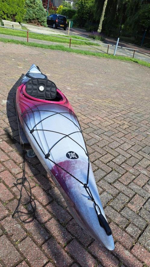 2 x Zeer weinig gebruikt, Expression 11 ft. met var. scheg, Watersport en Boten, Kano's, Zo goed als nieuw, Kajak, Eén persoon