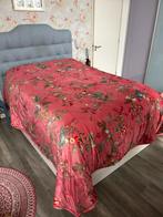PIP Bedsprei 270x256 - Donkerrood Bloemmotief - Zeer Goed!, Huis en Inrichting, Tweepersoons, Ophalen of Verzenden, Rood, Deken of Dekbed