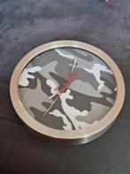 Evora Klok Gecamoufleerd (25 cm), Ophalen of Verzenden, Gebruikt, Analoog, Wandklok