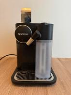 Nespresso De Gran Lattissima Koffiemachine, Koffiemachine, Ophalen of Verzenden, Zo goed als nieuw, 1 kopje