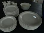 Arabia Arctica Servies - Borden, Kopjes, Schaal - Nieuwstaat, Ophalen, Nieuw, Effen, Porselein