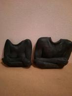 2 borstbeelden man en vrouw zwart., Antiek en Kunst, Curiosa en Brocante, Ophalen