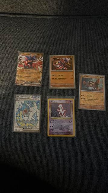 Setje unieke Pokemon kaarten beschikbaar voor biedingen