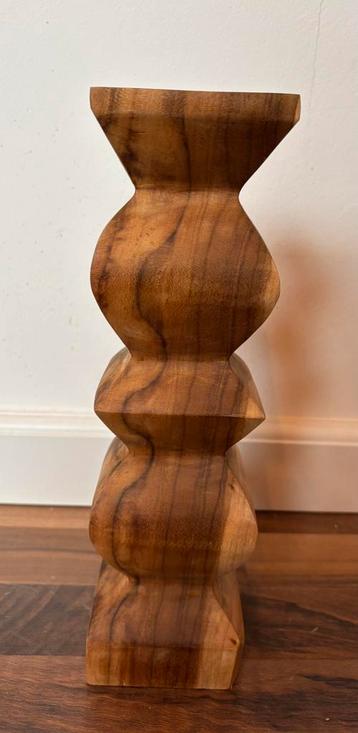Suar-houden kandelaar (vierkant) MIDDEL +/- 30cm hoog beschikbaar voor biedingen