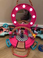 Topmodel - 13 poppen, podium met licht en meer, Ophalen, Gebruikt, Overige typen