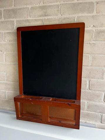 Authentiek school/krijtbord beschikbaar voor biedingen