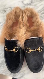 Gucci loafers sueda, Kinderen en Baby's, Ophalen of Verzenden, Zo goed als nieuw, Jongetje of Meisje, Schoentjes