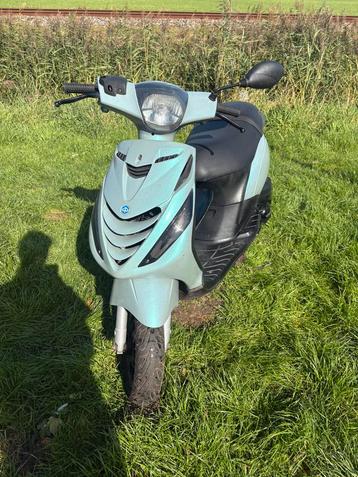 Zip 4t brom 50cc beschikbaar voor biedingen
