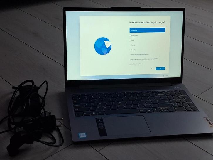 lenovo ideapad slim 3, Computers en Software, Windows Laptops, Zo goed als nieuw, 15 inch, Ophalen