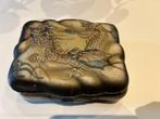 Antiek porceleinen doosje met chinese draak, Antiek en Kunst, Antiek | Porselein, Ophalen of Verzenden