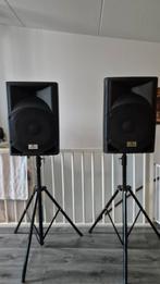 Devine Artis 15A actieve luidsprekers, Ophalen of Verzenden, 120 watt of meer, Front, Rear of Stereo speakers, Overige merken