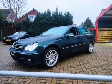 Mercedes-Benz C-Klasse 3.5 C350 4MATIC Combi AUT 2006 Groen beschikbaar voor biedingen