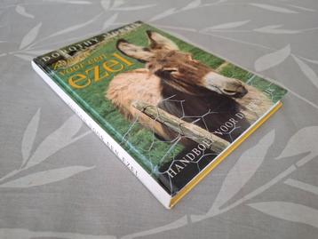 ZORGEN VOOR EEN EZEL - Handboek  - Dorothy Morris beschikbaar voor biedingen