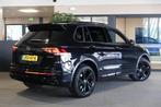 Volkswagen Tiguan 1.4 TSI eHybrid 2x R-Line Pano Trekhaak Na, Auto's, Volkswagen, 4 cilinders, USB, Leder en Stof, Zwart