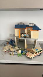 Playmobil ziekenhuis met ziekenauto vintage, Ophalen of Verzenden, Zo goed als nieuw