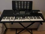 Keyboard + sustainpedaal + standaard, Muziek en Instrumenten, Keyboards, Overige merken, 61 toetsen, Ophalen of Verzenden, Zo goed als nieuw