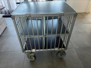 Show trolley opknapper beschikbaar voor biedingen