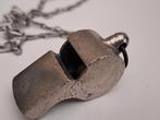 Antieke fluit aan ketting, Ophalen of Verzenden