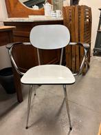 Vintage retro stoel, Huis en Inrichting, Stoelen, Ophalen, Studio Larilo, Wit, Vintage