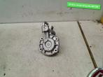 BRANDSTOFPOMP Caddy Combi III (2KB,2KJ) (03L130755E), Gebruikt, Volkswagen