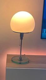 Bauhaus WG24 geïnspireerde tafellamp, Huis en Inrichting, Lampen | Tafellampen, Retro, vintage, Glas, Zo goed als nieuw, 50 tot 75 cm
