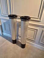 2x Grote design vazen vaas potten zilver zwart pilaren, Huis en Inrichting, Woonaccessoires | Vazen, Ophalen, Overige materialen