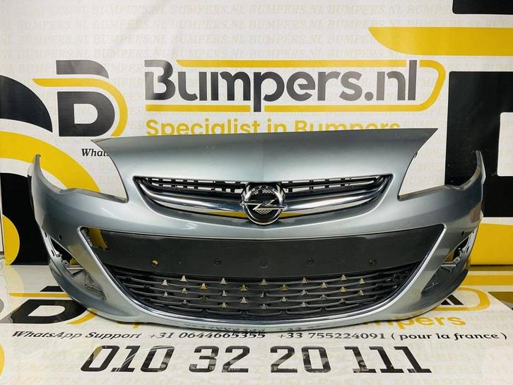 Bumper Opel Astra J 2011-2014 Facelift 4xPdc Voorbumper 2-i9, Auto-onderdelen, Carrosserie en Plaatwerk, Bumper, Voor, Gebruikt