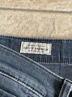 Levis jeans broek - levi slim fit W33 L30, Zo goed als nieuw, W30 - W32 (confectie 38/40), Nvt, Nvt