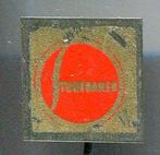 STUDEBAKER blik auto speldje ( D_057 ), Verzamelen, Verzenden, Zo goed als nieuw, Overige onderwerpen, Speldje of Pin