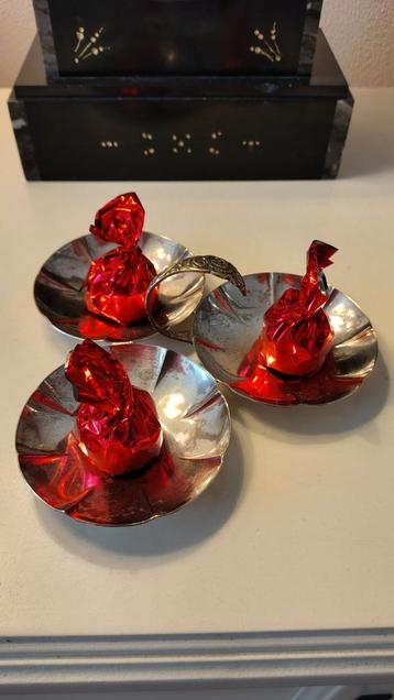 Mooi vintage verzilverd bonbon schaaltje bonbonniere beschikbaar voor biedingen