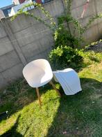 5 witte stoelen met armleuning, Ophalen, Zo goed als nieuw, Kunststof
