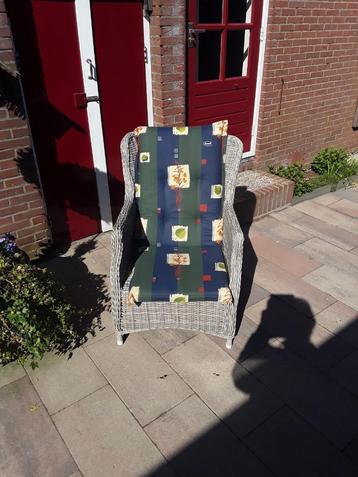 Stoelkussens beschikbaar voor biedingen