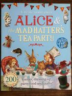 Alice in Wonderland & Mad Hatter's Tea Party, Ophalen of Verzenden, Zo goed als nieuw, Sprookjes