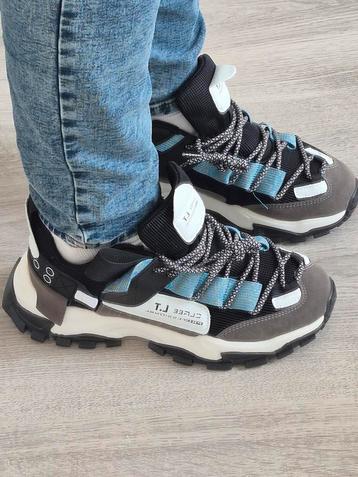 Sneakers Maat 40 - Heerlijk Lopen! beschikbaar voor biedingen