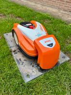 Stihl Robotmaaier - Gebruikt, Tuin en Terras, Robotmaaiers, Ophalen of Verzenden, Gebruikt, Minder dan 20 cm, Met regensensor