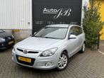 Hyundai i30 CW 1.6i DYNAMIC | CLIMA | TREKHAAK | APK 05-2026, Auto's, Hyundai, Voorwielaandrijving, Parkeersensor, Stof, Gebruikt