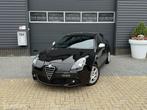 Alfa Romeo Giulietta 1.4 T Limited Business Executive Automa, Zwart, 4 cilinders, Leder en Stof, Zwart