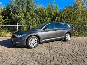 Zeer nette volkswagen Passat 2.0 tdi beschikbaar voor biedingen
