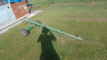 Palentrekker  beschikbaar voor biedingen