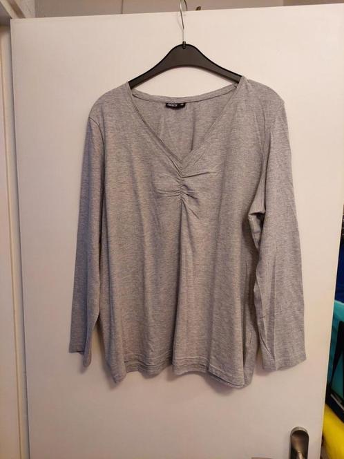 shirt mt 44/46 (staat mt 48 in valt kleiner uit)m.l.m.l.grij, Kleding | Dames, T-shirts, Gedragen, Maat 42/44 (L), Grijs, Lange mouw