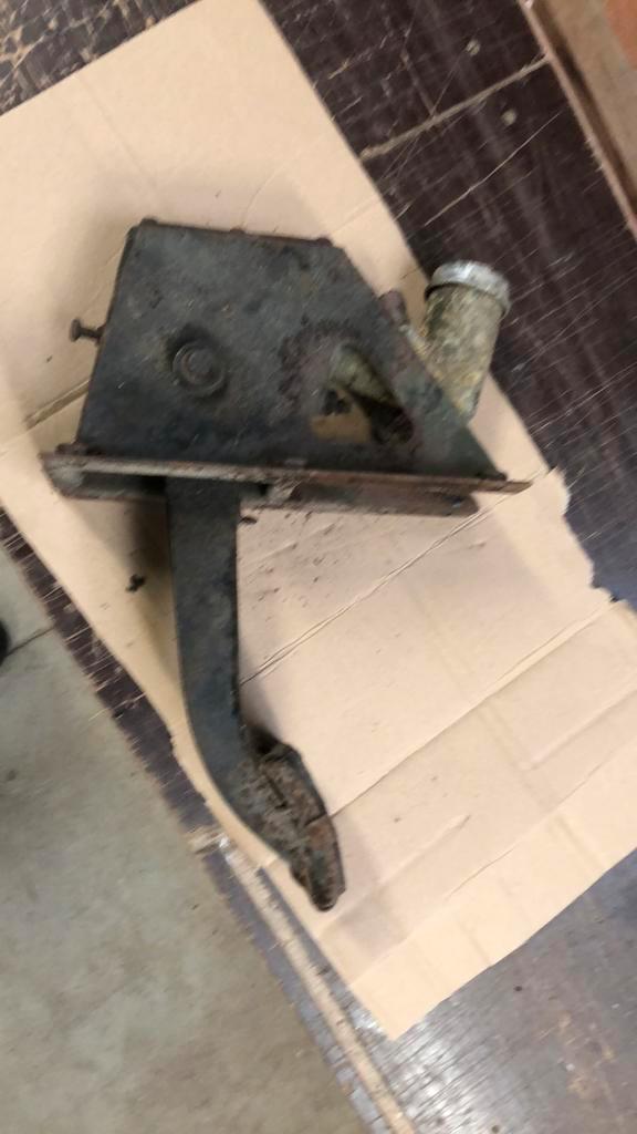 Land Rover Lightweight/ Series koppelingspendaal + huis., Auto diversen, Overige Auto diversen, Ophalen of Verzenden