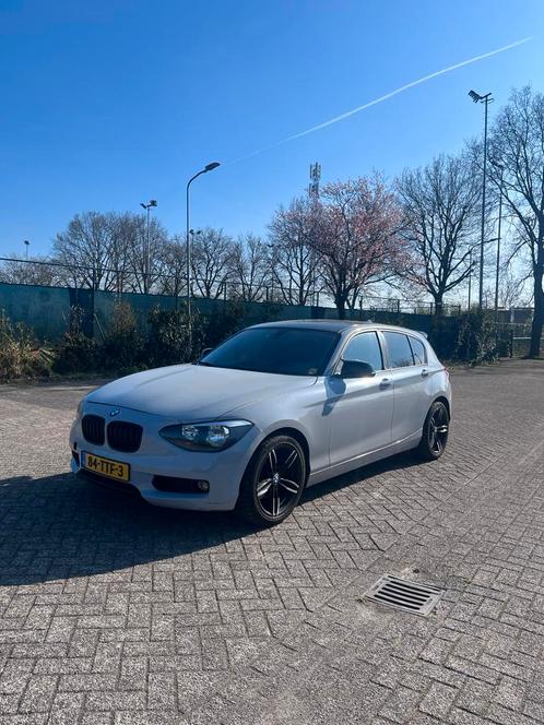 BMW 1-Serie 118I 125KW 5DR Aut8 2012 Grijs, Auto's, BMW, Particulier, 1-Serie, Benzine, B, Hatchback, Automaat, Origineel Nederlands