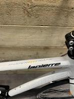 Lapierre Shaper Fit 100 Fitnessbike 24 versnellingen, Fietsen en Brommers, Nieuw