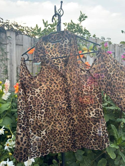Tijgerprint Blousje met open stukken op schouder, Kleding | Dames, Blouses en Tunieken, Zo goed als nieuw, Maat 36 (S), Bruin